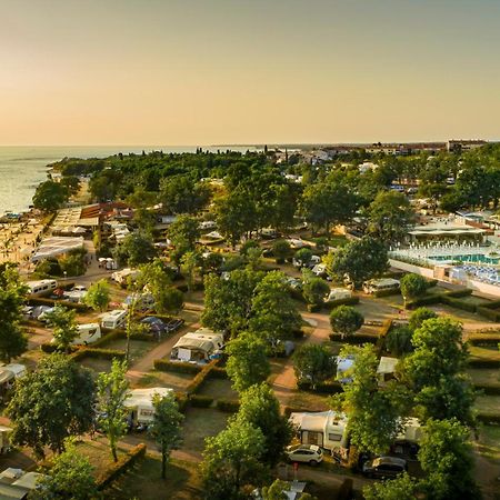 Aminess Planet Camping Maravea Resort - Pitches Новиград Экстерьер фото